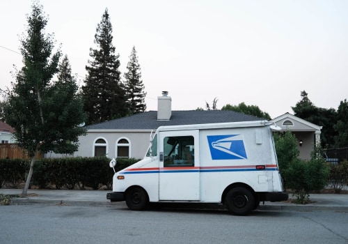 Real-Time Tracking: The Ultimate Guide for Postal Couriers